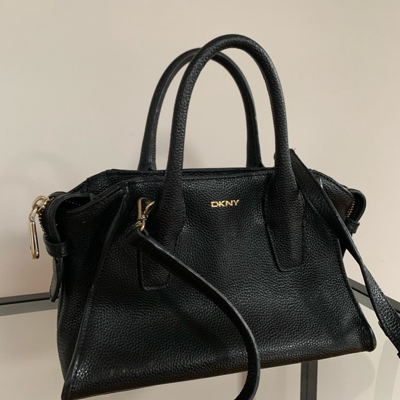 DKNY Perfect Black Leather Handbag - Picture 2 of 3